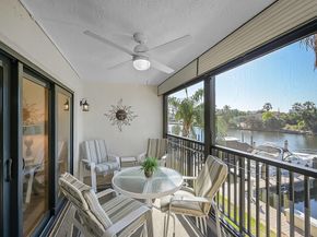240 Captains Walk 517, Delray Beach FL 33483