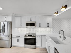 240 Captains Walk 517, Delray Beach FL 33483