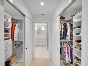 240 Captains Walk 517, Delray Beach FL 33483