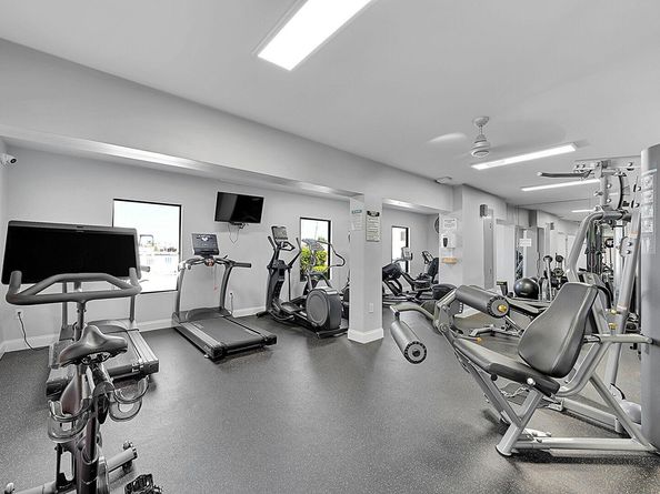 240 Captains Walk 517, Delray Beach FL 33483