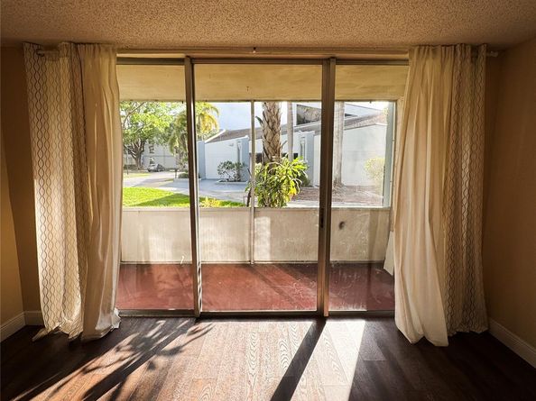 8351 Sands Point Blvd A104, Tamarac FL 33321