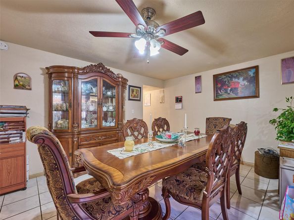 33 Spinning wheel lane 33, Tamarac FL 33319