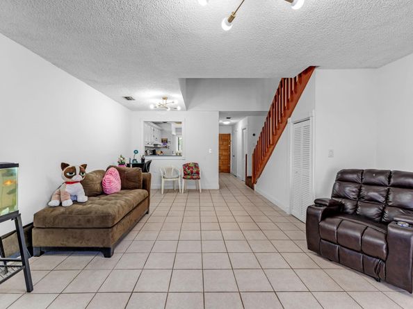 14205 SW 57th Lane 5A6, Miami FL 33183