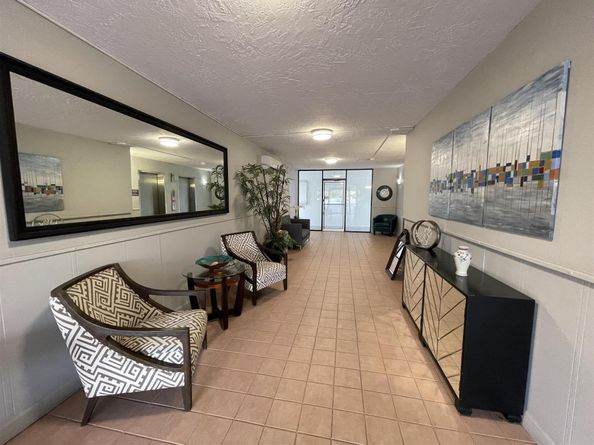 401 Lake Shore Drive 301, Lake Park FL 33403