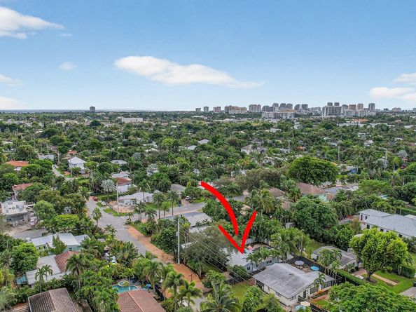 1604 NE 17th St, Fort Lauderdale FL 33305