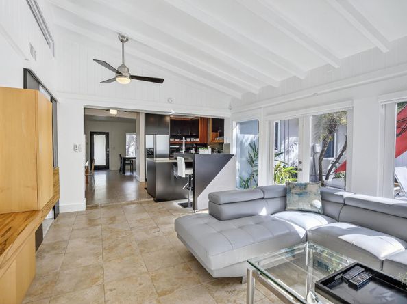 1604 NE 17th St, Fort Lauderdale FL 33305