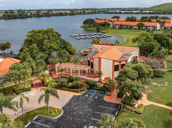 2612 Congressional Way, Deerfield Beach FL 33442