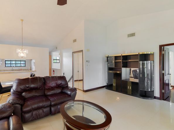 2612 Congressional Way, Deerfield Beach FL 33442