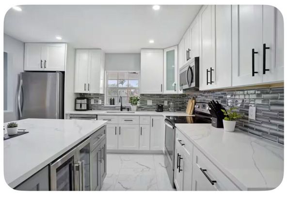 6785 Escondida Drive, Lake Clarke Shores FL 33406