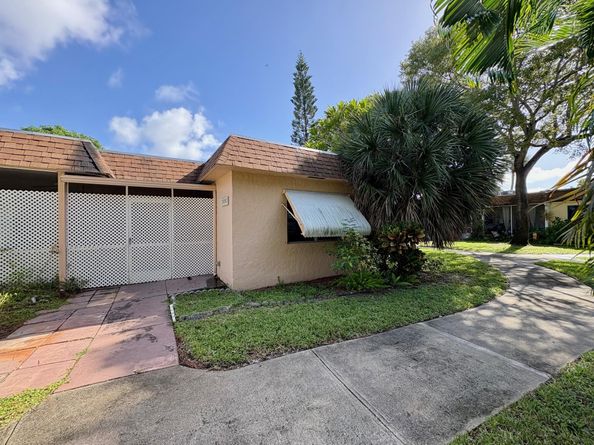 2804 SW Natura Boulevard D, Deerfield Beach FL 33441