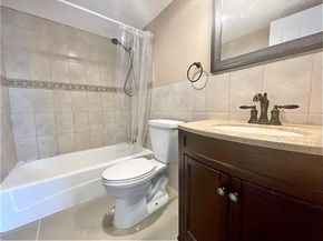 809 W Oakland Park Blvd J12, Oakland Park FL 33311