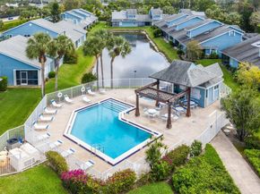 3911 Island Club Circle W, Lake Worth FL 33462