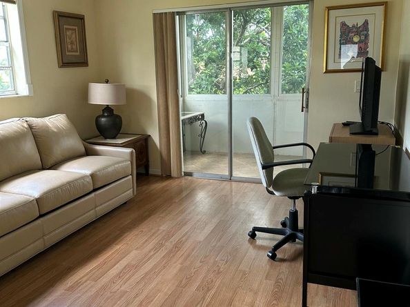 313 Normandy G, Delray Beach FL 33484