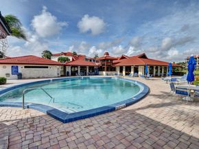 107 Half Moon Circle A3, Hypoluxo FL 33462