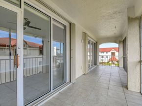107 Half Moon Circle A3, Hypoluxo FL 33462