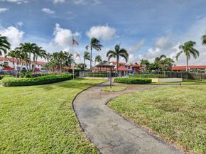 107 Half Moon Circle A3, Hypoluxo FL 33462