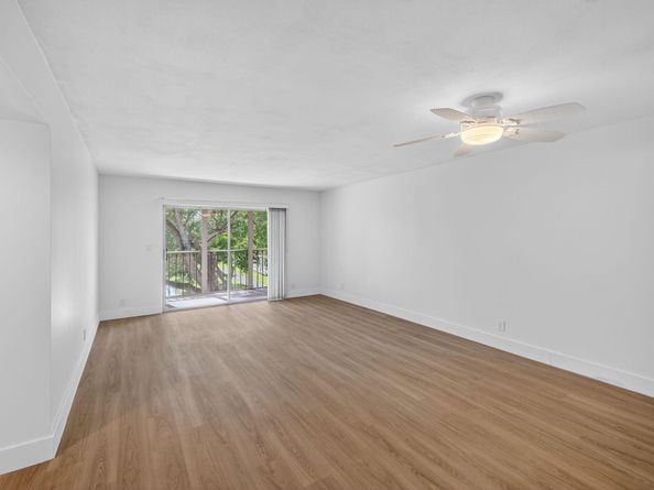 14375 Strathmore Lane 303, Delray Beach FL 33446