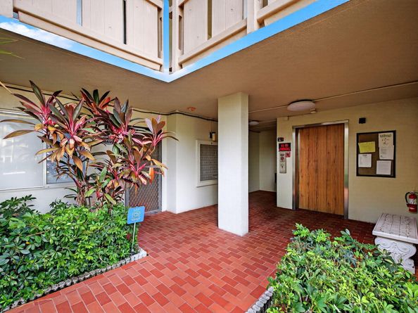 14375 Strathmore Lane 303, Delray Beach FL 33446