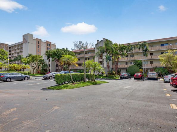 14375 Strathmore Lane 303, Delray Beach FL 33446