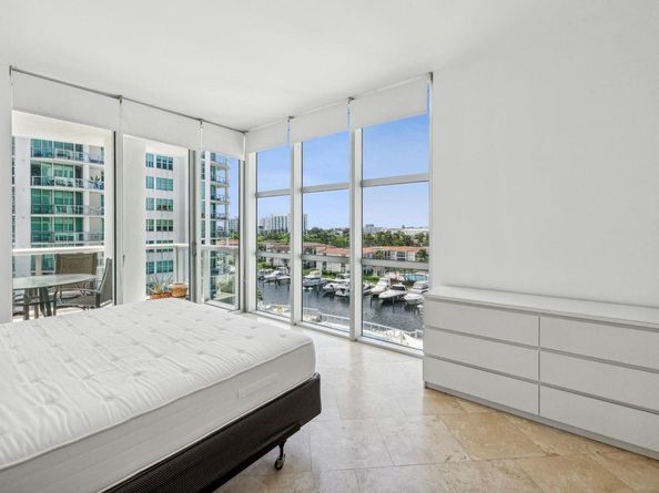 3131 NE 188th Street 2705, Aventura FL 33180
