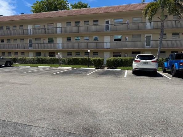 1801 NW 75th Ave 306, Plantation FL 33313