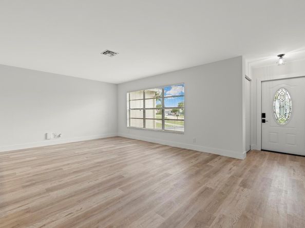 4473 Pine Garden Lane, Lake Worth FL 33467