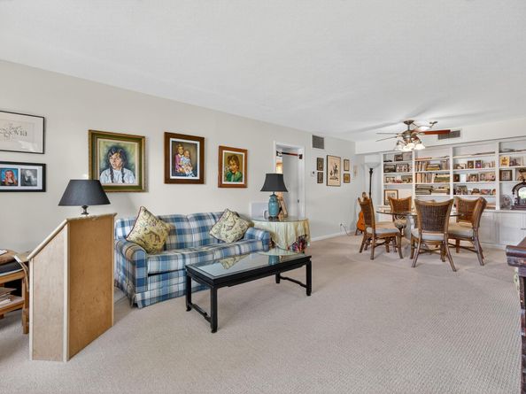 5580 Tamberlane Cir 133, Palm Beach Gardens FL 33418