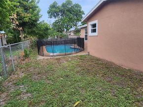 4655 NW 41st Pl, Lauderdale Lakes FL 33319