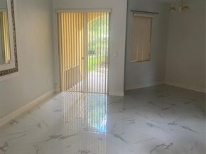8962 SW 18th St, Hollywood FL 33025