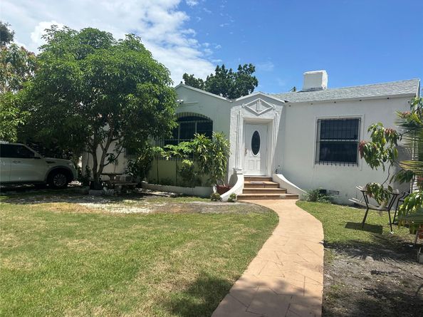 5917 NE 5th Ave, Miami FL 33137