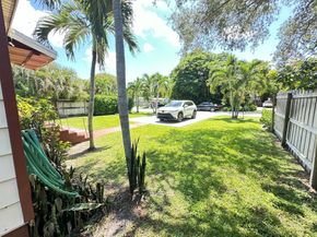 225 NE 13th Street, Delray Beach FL 33444