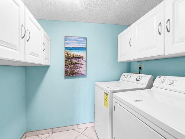 826 Sky Pine Way G2, Greenacres FL 33415