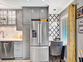 1200 NE 17 Ct 12, Fort Lauderdale FL 33305
