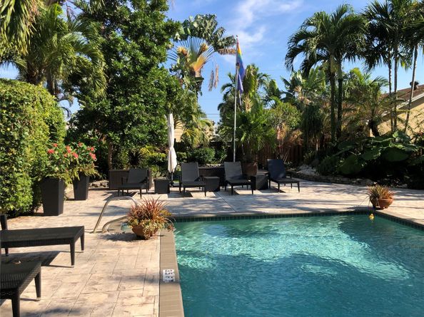 1200 NE 17 Ct 12, Fort Lauderdale FL 33305