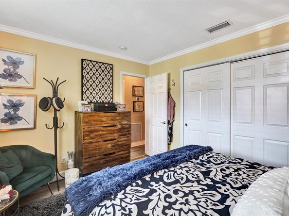 1200 NE 17 Ct 12, Fort Lauderdale FL 33305