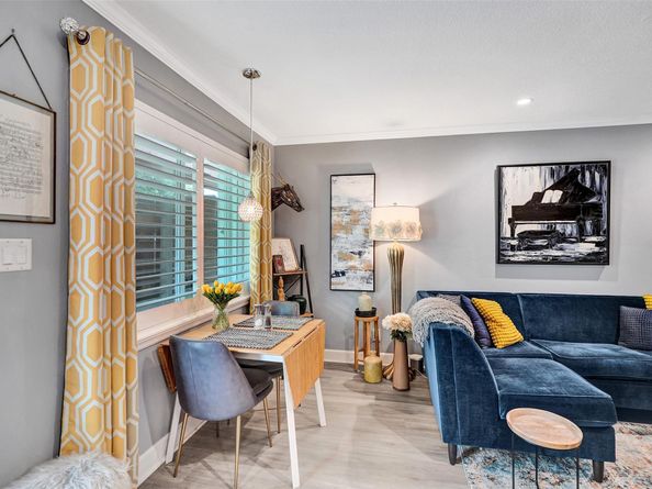 1200 NE 17 Ct 12, Fort Lauderdale FL 33305
