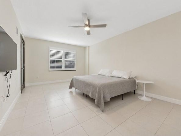 108 Lake Avenue 203, Lake Worth Beach FL 33460