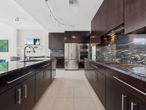 108 Lake Avenue 203, Lake Worth Beach FL 33460