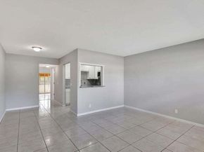 27 Camden B, West Palm Beach FL 33417
