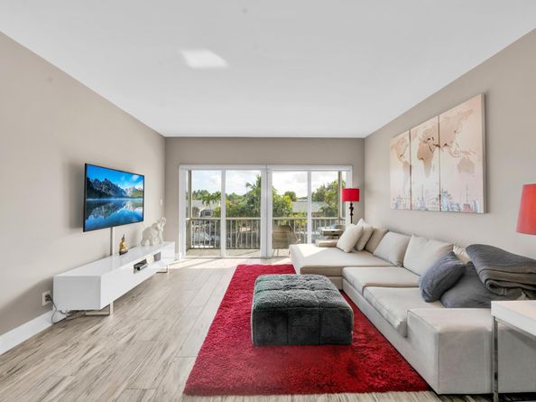 1200 SW 12th St 217, Fort Lauderdale FL 33315