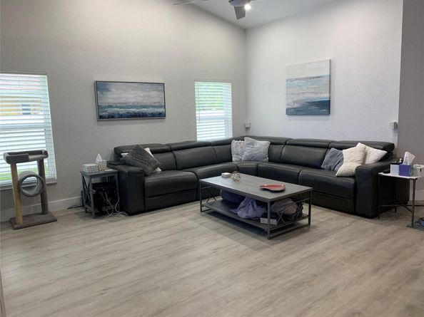 5015 NW 104th Way, Coral Springs FL 33076