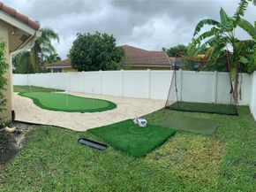 5015 NW 104th Way, Coral Springs FL 33076