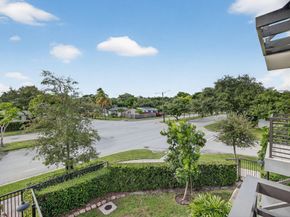 1402 SW 4th Ave 1402, Fort Lauderdale FL 33315