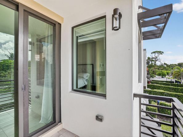 1402 SW 4th Ave 1402, Fort Lauderdale FL 33315
