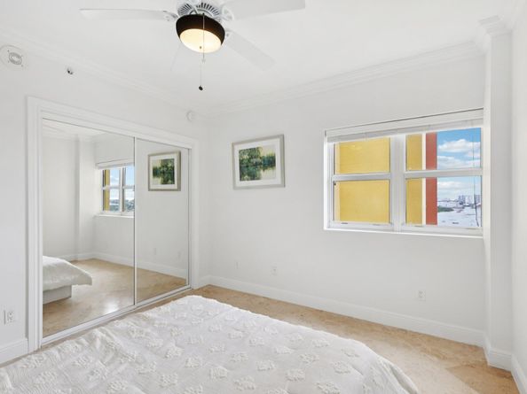 2640 Lake Shore Drive 1809, Riviera Beach FL 33404