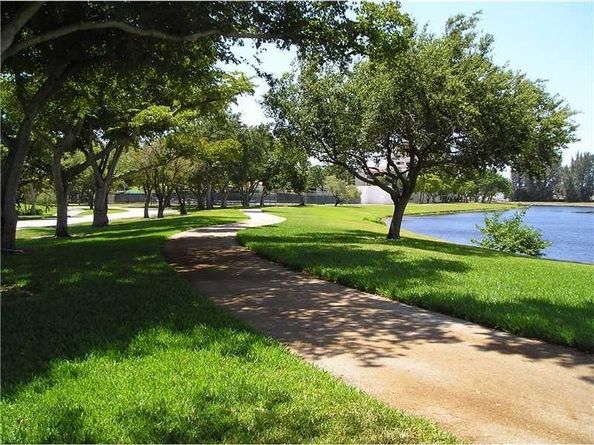 2215 Cypress Island Dr 803, Pompano Beach FL 33069