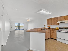 2215 Cypress Island Dr 803, Pompano Beach FL 33069