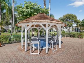 2215 Cypress Island Dr 803, Pompano Beach FL 33069