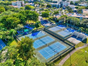 2215 Cypress Island Dr 803, Pompano Beach FL 33069