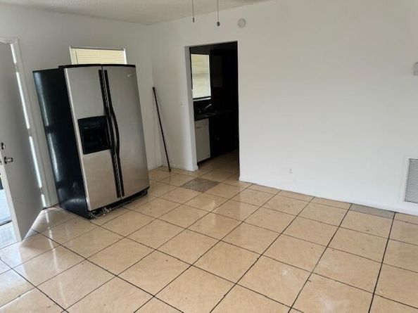 1709 S Federal Highway 6, Lake Worth Beach FL 33460